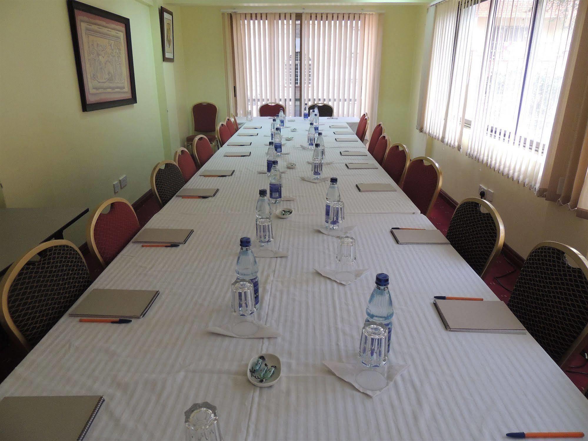 Nairobi Upperhill Hotel Dış mekan fotoğraf